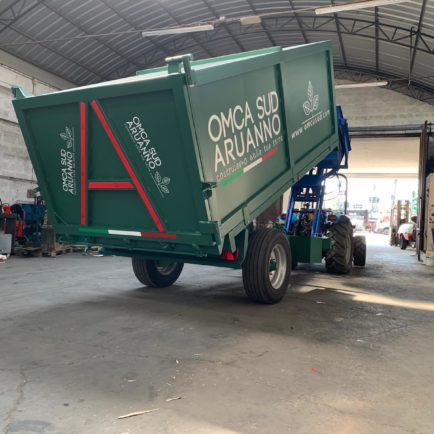 Alternative view of Rimorchio agricolo con vasca ermetica mod. OS60RTG